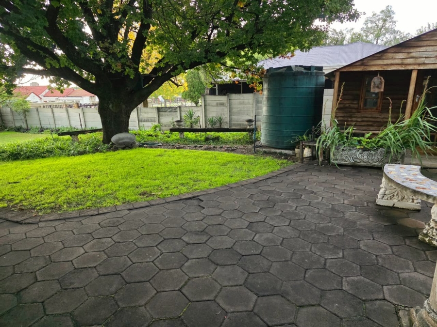 3 Bedroom Property for Sale in Wilgenhof Free State